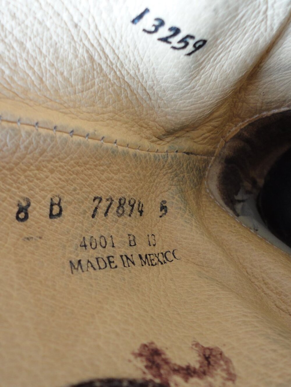 FRYE Brown Leather Distressed Zipper Ankle Boots Size 8B - Picture 9 of 11